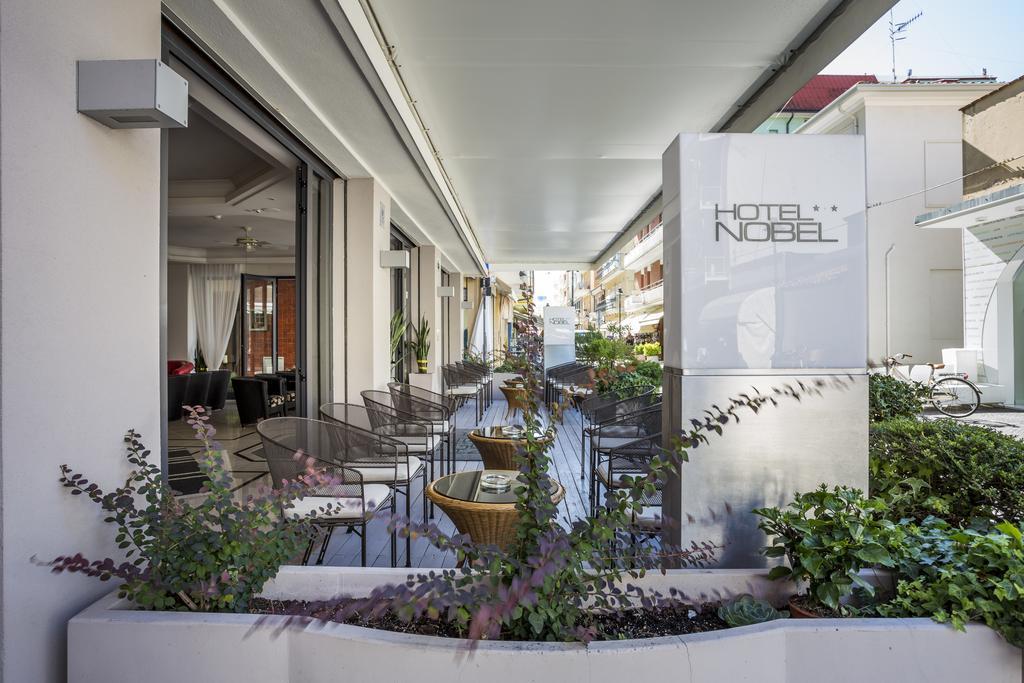 Hotel Nobel Gabicce Mare Exterior photo